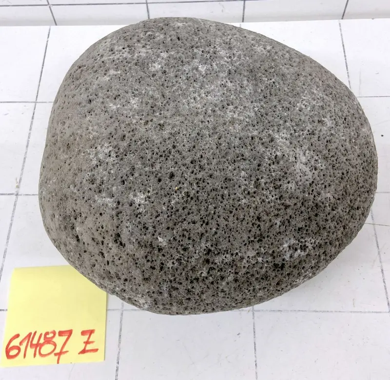 61487Z - Zen Pebble Stein