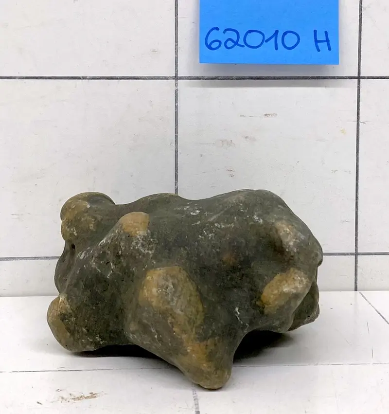 62010H Hakkai Stone Flussstein