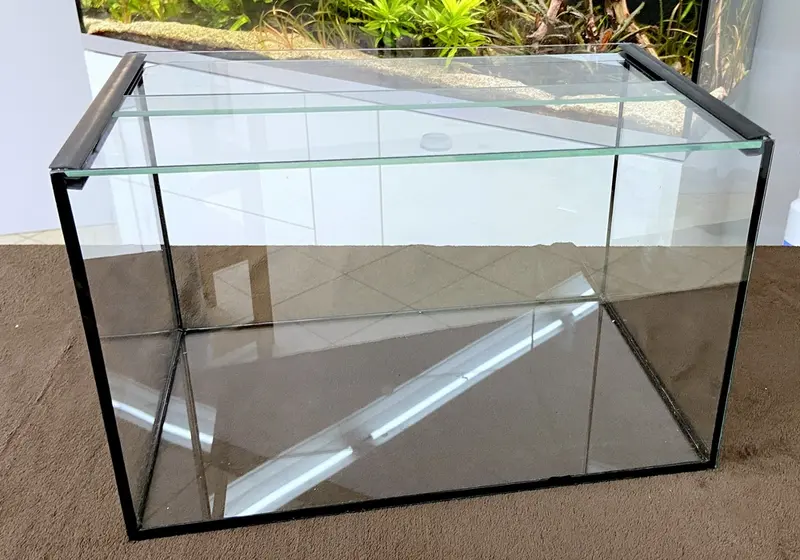 AQUARIUM "basicline" 40x25x25cm (25l) mit Schiebeabdeckung (V/H)