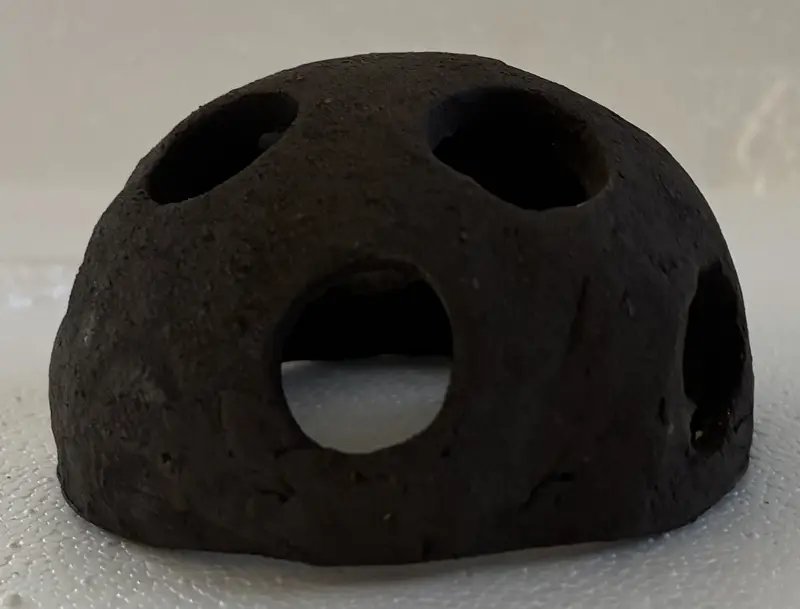 Iglu gelöchert dunkel