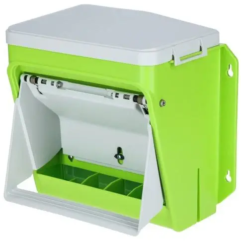Kerbl SmartCoop Hühnerfutterautomat mit Schutzklappe für 7,5 kg