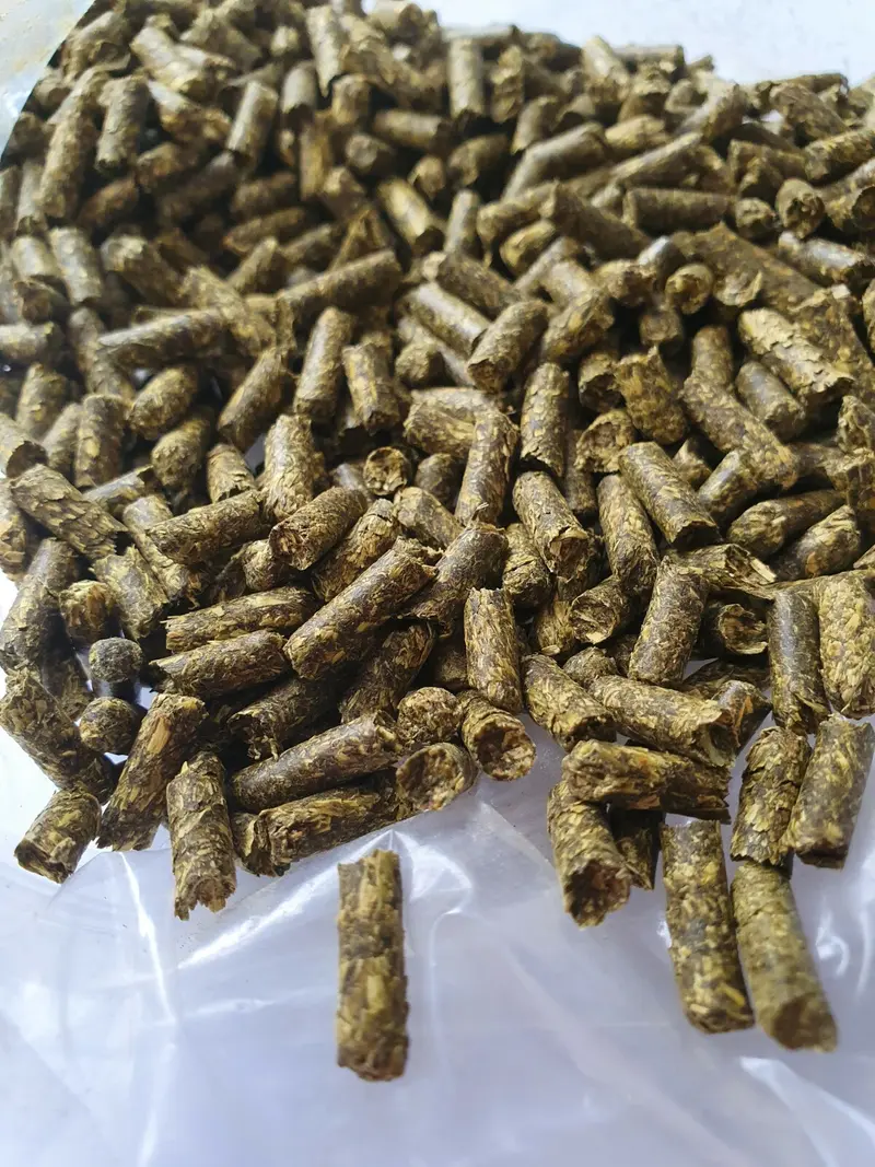 Luzerne Futter Sticks 25g - Futtersticks Garnelen + Krebse Aquarium